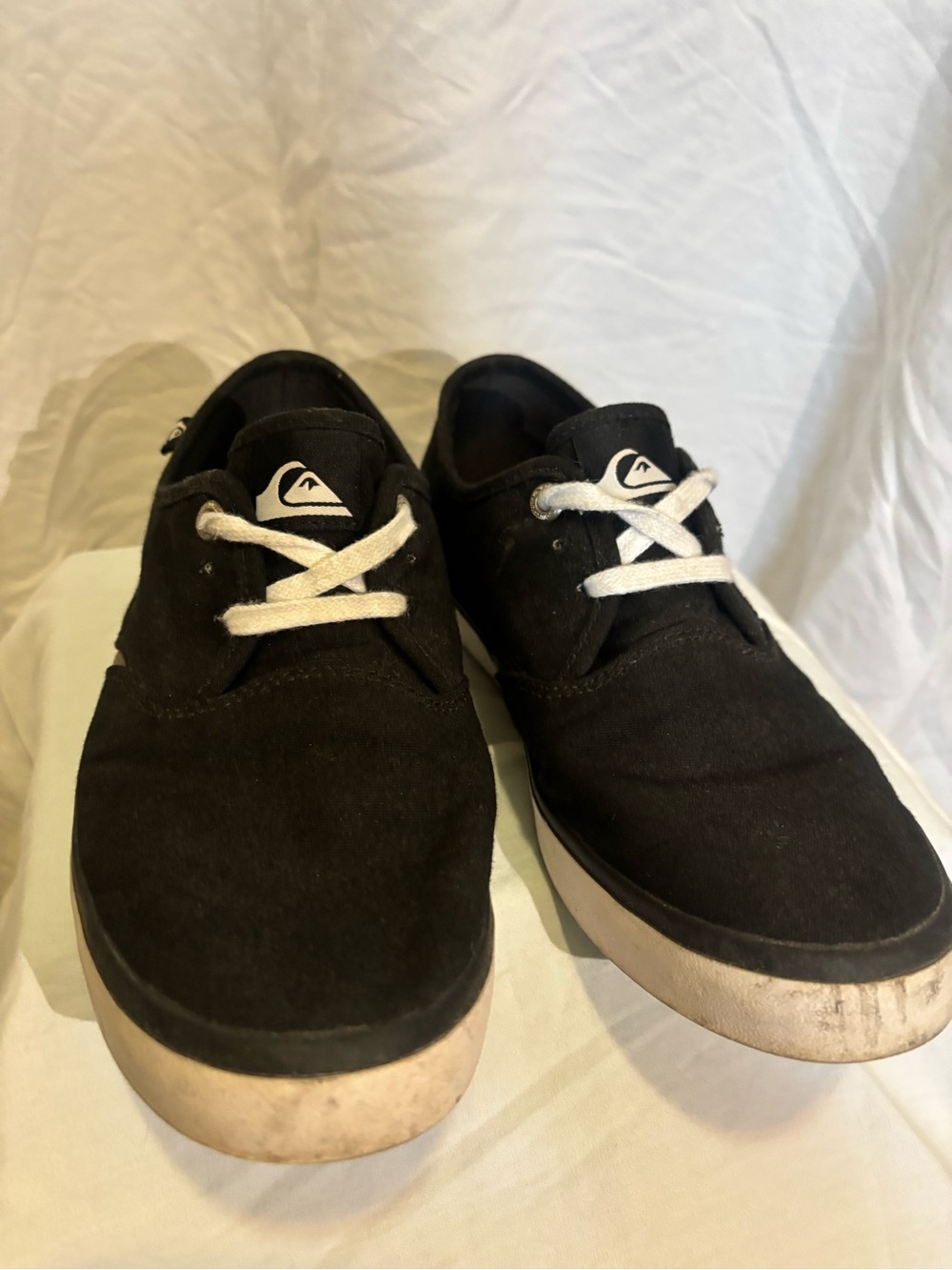 Quiksilver Men’s Black Skate Sneakers with White Laces